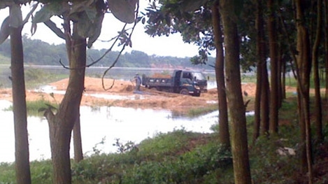 Xử lý nghiêm việc khai thác cát trái phép tại xã Thiệu Phúc, huyện Thiệu Hóa