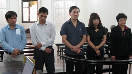 Nữ Giám đốc Trung tâm Dân số - Y tế và đồng phạm lĩnh án tù vì cố ý làm trái