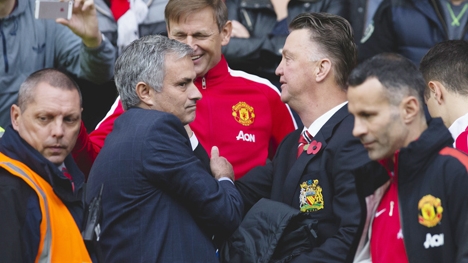 Van Gaal và Mourinho: Giữa hai cá tính điên rồ…