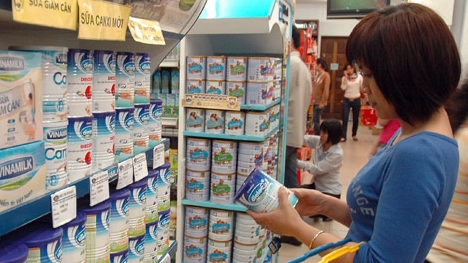 Vẫn loạn giá sữa sau khi loại phí quảng cáo