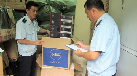 Hàng lậu qua biên giới còn diễn biến phức tạp