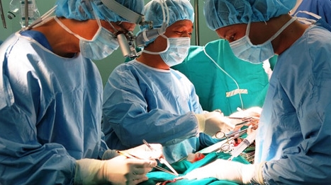 Nằm viện… không đau!