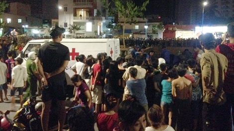 Người đàn ông chết trôi trên kênh với sấp vé số trong túi