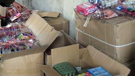 Quảng Ninh: Bắt 3 vụ vận chuyển thực phẩm nhập lậu