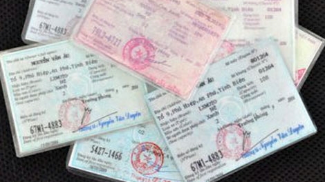 Đổi lại giấy chứng nhận đăng ký xe