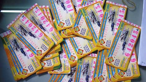 Bắt kẻ cướp vé số của người nghèo