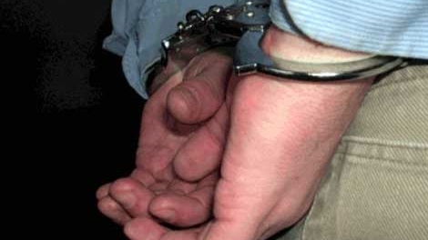 Thay tên, đổi họ trốn truy nã 17 năm vẫn không thoát