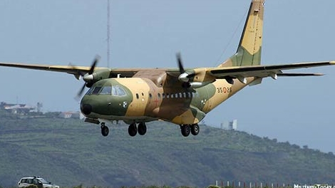 Colombia: Máy bay quân đội rơi, 11 người chết