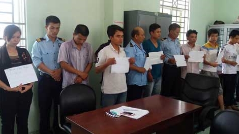 Mở sòng bạc trong nhà, bao từ A-Z