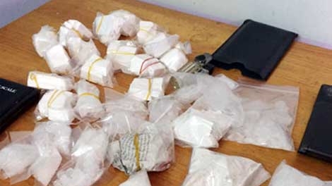 Tàng trữ ma túy còn chém Công an