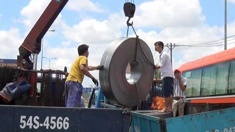 Gẫy trục, bánh xe lăn tự do, nhiều phương tiện thoát hiểm trong gang tấc