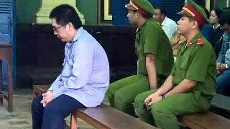 Một thư ký tòa nhận hơn 300 triệu đồng để lo 'chạy án'