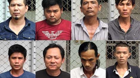 Tạm giữ 8 đối tượng đánh bạc trên mạng trong quán cà phê