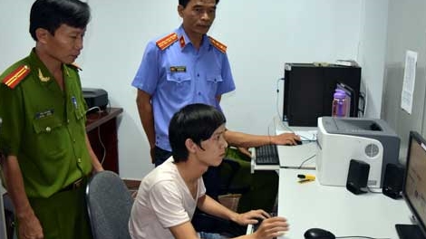 Cảnh giác với tội phạm lừa đảo qua Facebook