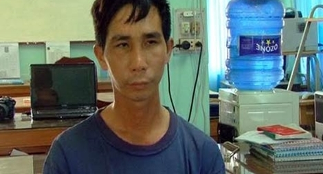 11 lần chích điện vào người hàng xóm để trộm tài sản