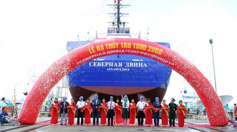 Tàu thủy chuyên dụng 'Made in Việt Nam' xuất sang Nga