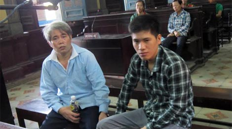 Hủy án vụ hai cha con gây án vì "đi ăn cưới mà không bỏ tiền vào phong bì"