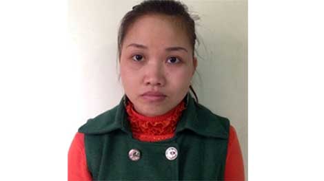 "Má mì" đang "chăn" gái mại dâm tại nhà nghỉ thì bị bắt