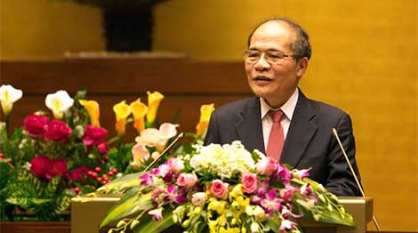 Chủ tịch Quốc hội Nguyễn Sinh Hùng gặp mặt đại biểu Đại hội Tài năng trẻ toàn quốc