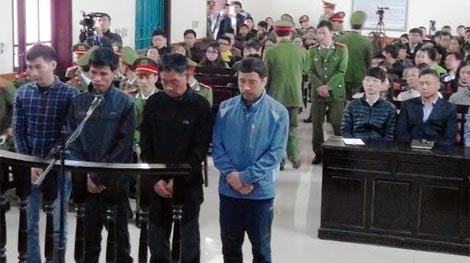 Phạt tù bốn bị cáo trong vụ sập giàn giáo làm 13 người chết