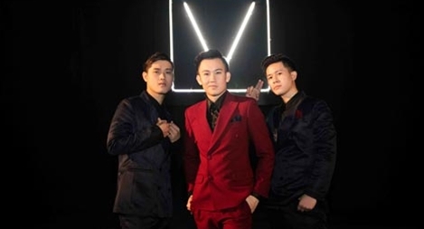 Hé lộ hình ảnh hậu trường trong MV cực chất của Dương Triệu Vũ