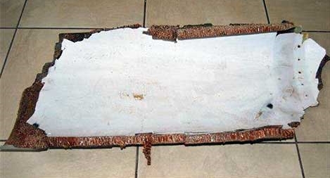 Tìm thấy mảnh vỡ có số hiệu nghi thuộc MH370 ở Mozambique