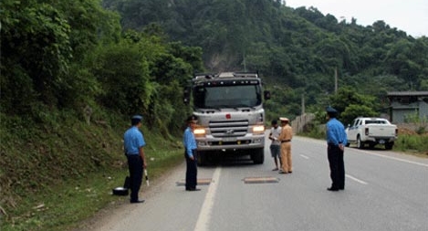 Xử lý 87 xe vi phạm tải trọng