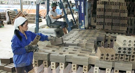 Loại bỏ công nghệ sản xuất lạc hậu gây ô nhiễm môi trường