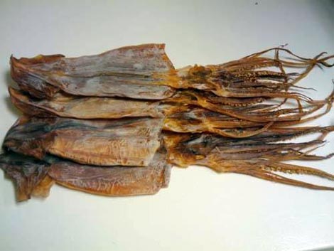 Tháo gỡ khó khăn cho mực xà khô xuất khẩu