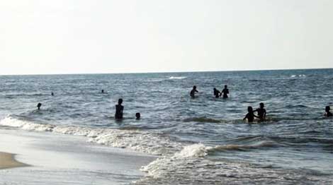 Cảnh sát PCCC giải cứu 32 sinh viên đuối nước