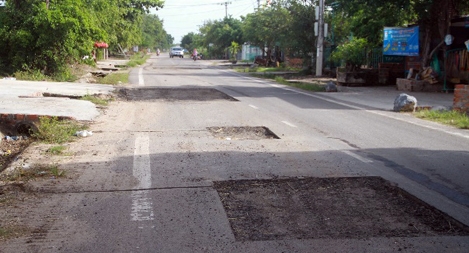 Những bất cập về nghiệm thu bàn giao đường Trường Sơn Đông