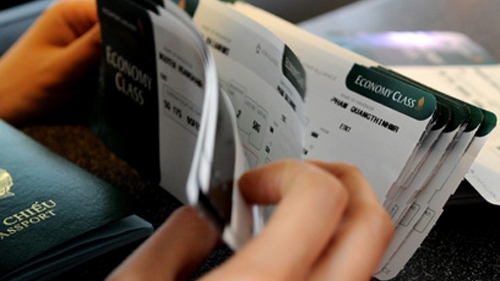 Từ 1/1/2015: Giá vé máy bay sẽ giảm 15%