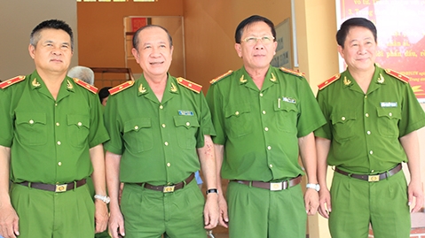 Hàng nghìn thư khen, lời chúc mừng gửi tới lực lượng phá án