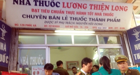 Phù phép hàng trăm ngàn viên thuốc quá date rồi bán ra thị trường 