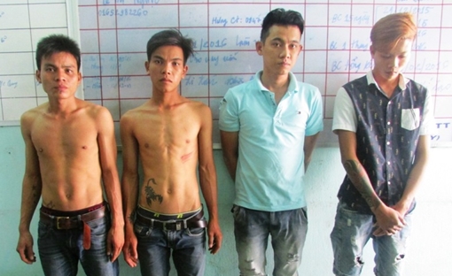 Nữ tiếp viên bị cưỡng hiếp giữa đêm khuya