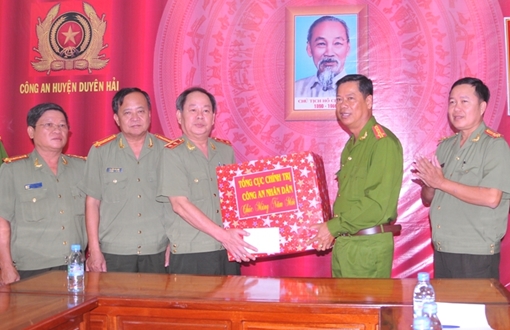 Tổng cục chính trị CAND chúc Tết các đơn vị đóng quân tại Trà Vinh