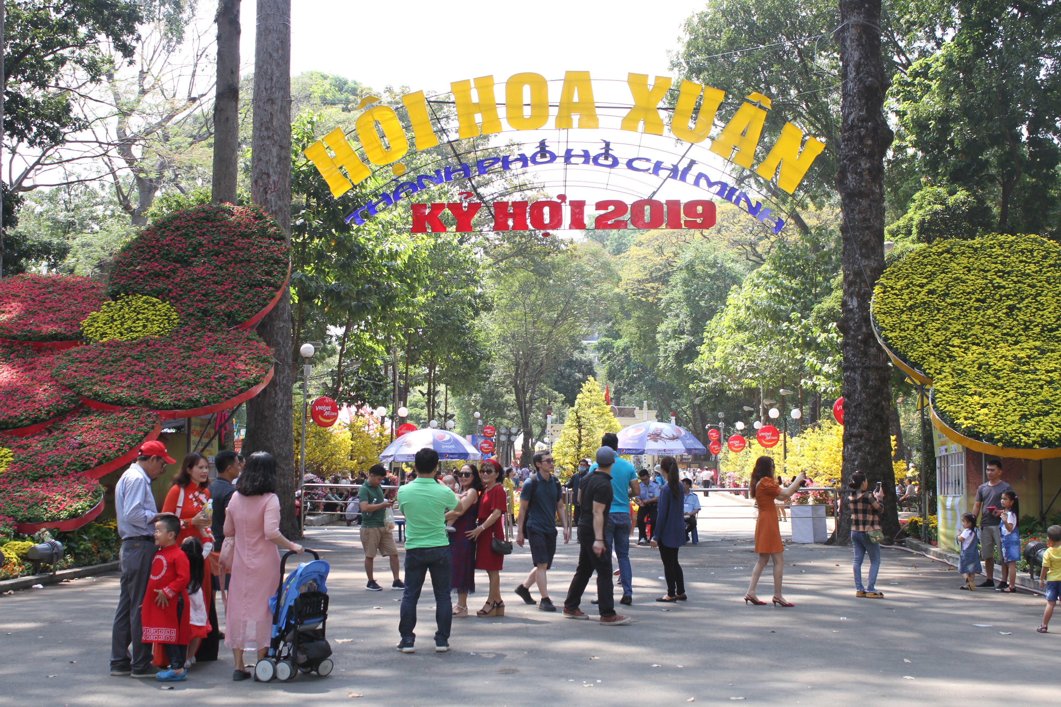 Hơn 1 triệu khách tham quan Hội hoa Xuân Tao Đàn 2019 