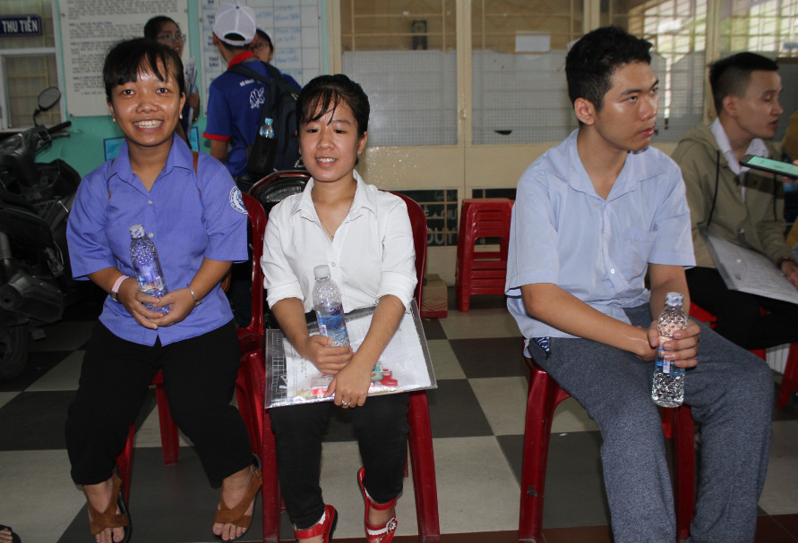 Nghị lực của những thí sinh khuyết tật dự thi THPT quốc gia