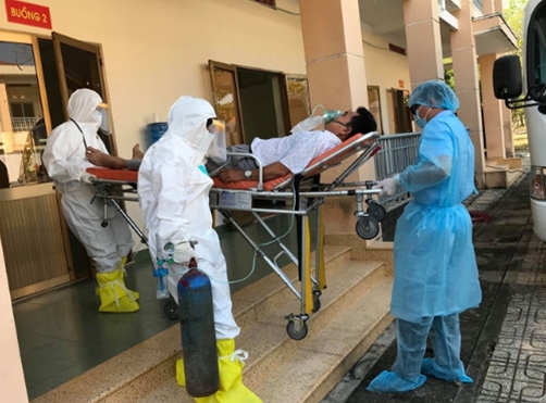 Cảnh báo 6 nguy cơ cao trong lây nhiễm COVID-19