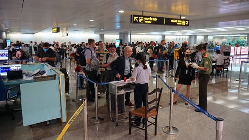 Tìm những người đi chuyến bay EK392 và dự sự kiện tại Kuala Lumpur