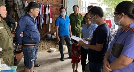 Khởi tố đối tượng đánh nữ sinh sau va chạm giao thông