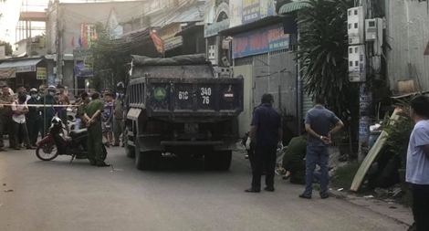 Tạm giữ tài xế xe ben đánh chết người 