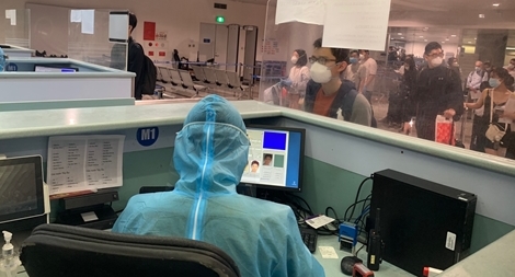 Tìm người đi cùng chuyến bay VN213 ngày 28/1/2021