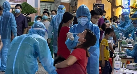 Quận Gò Vấp đề nghị gỡ bỏ cách ly sau 15 ngày