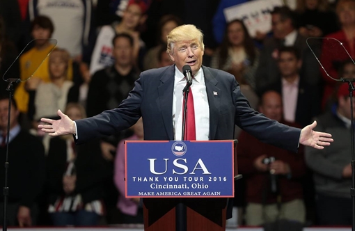  Tổng thống Trump tuyên bố sẽ tìm cách lật đổ các chính quyền cực đoan