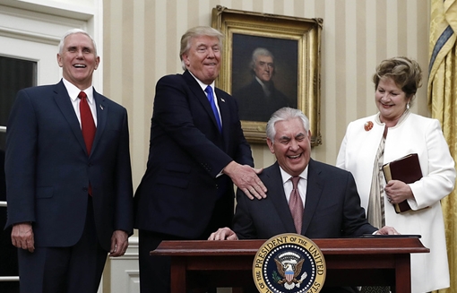 Ngoại trưởng Nga viết gì trong điện thư chúc mừng Tân ngoại trưởng Mỹ?