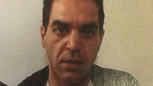 Nghi phạm tấn công sân bay Orly nghiện rượu và ma túy