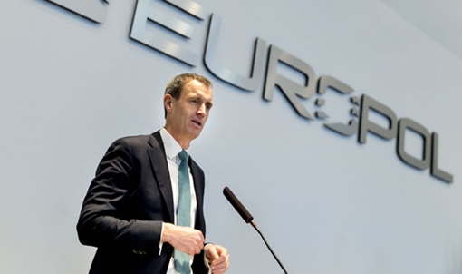 Europol cảnh báo IS đang tạo ra mạng xã hội riêng để hoạt động khủng bố