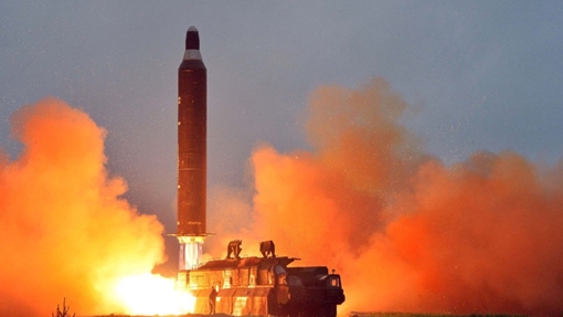 Triều Tiên lại bất ngờ phóng tên lửa đạn đạo