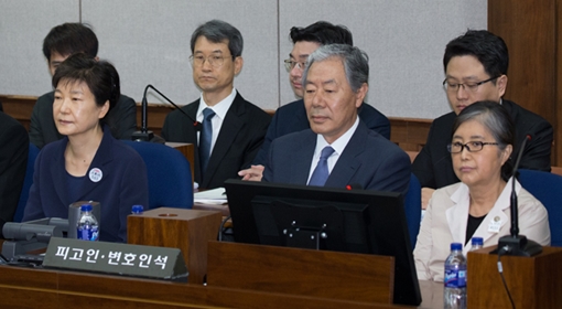 Kiểm sát và Luật sư tranh tụng “nảy lửa” tại phiên tòa xử bà Park 